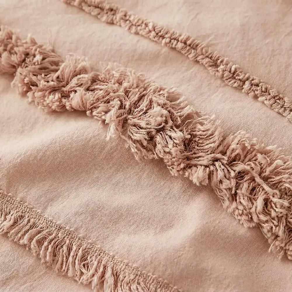 Urban Outfitters Flaunt Tufted Duvet Cover Queen - New